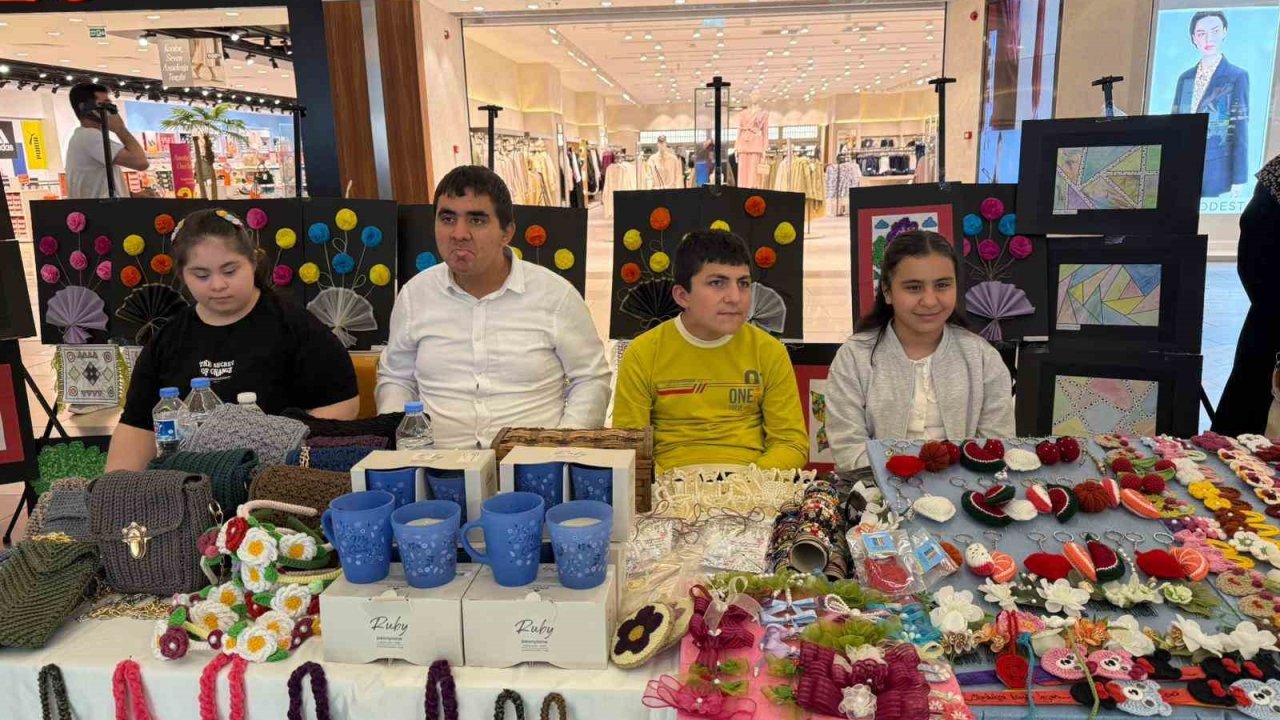 Malatya’da özel eğitim sergisi açıldı