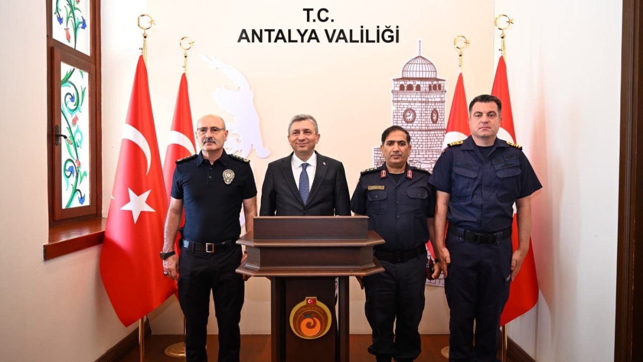 Vali Şahin: "Hedefimiz Antalya’da deniz hep temiz"