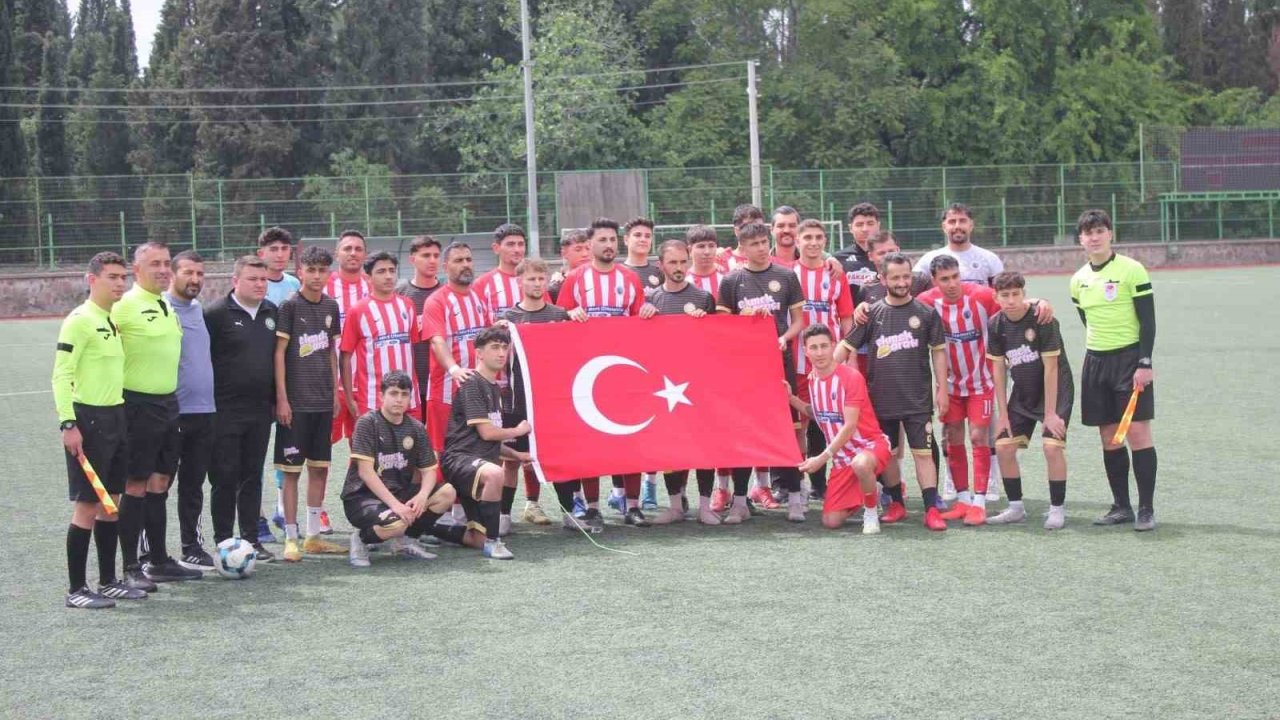 Salihli Ülküspor’dan erken şampiyonluk