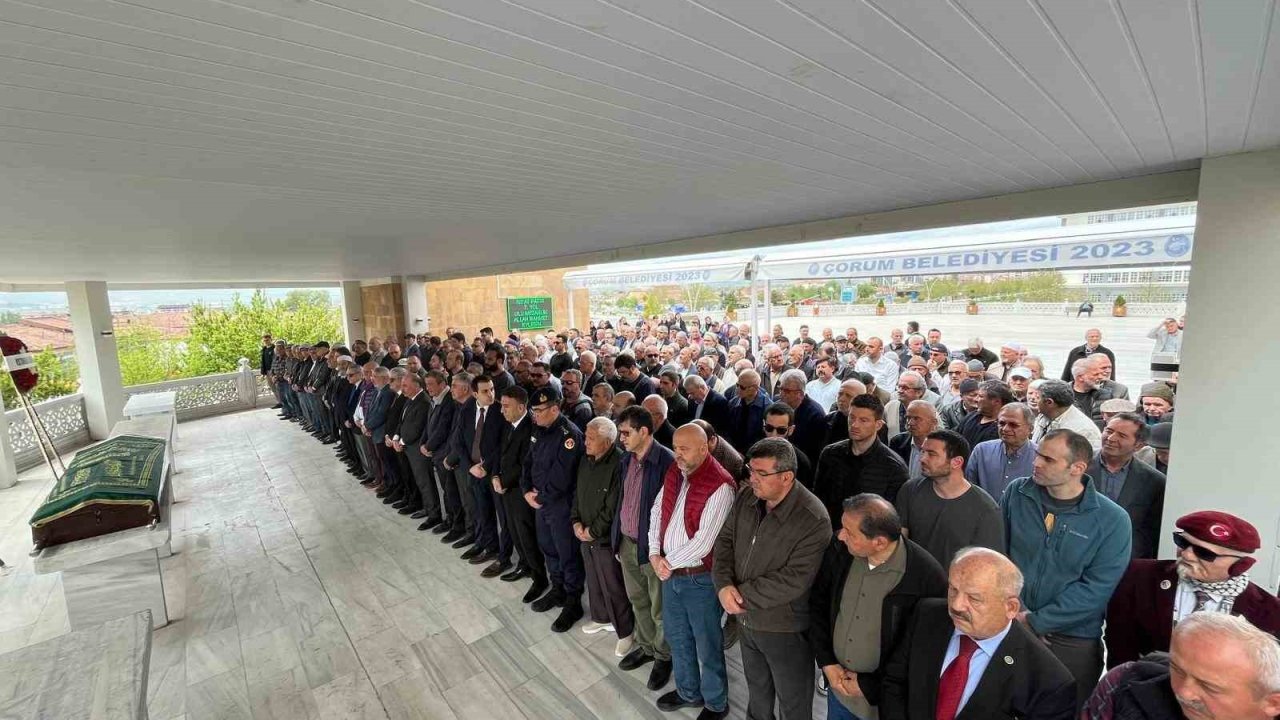 102 yaşındaki Dr. Rıfat Patır son yolculuğuna uğurlandı