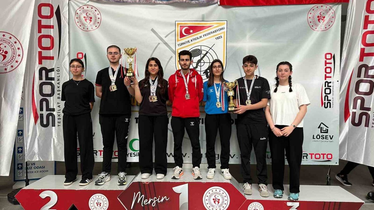 Havalı tüfek branşında Erzincan zirvede