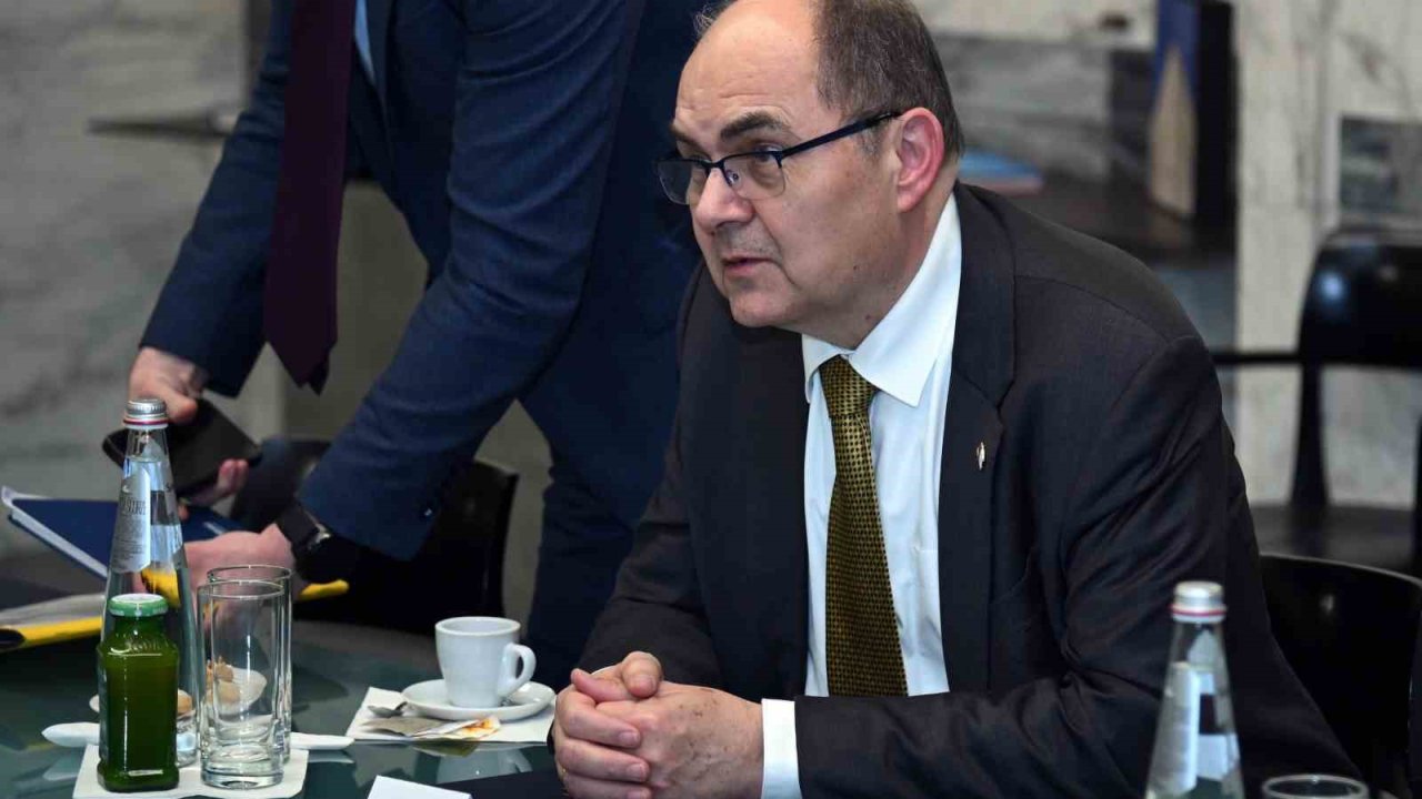 Bosna Hersek Yüksek Temsilcisi Schmidt’in görevinden ayrılacağı duyuruldu