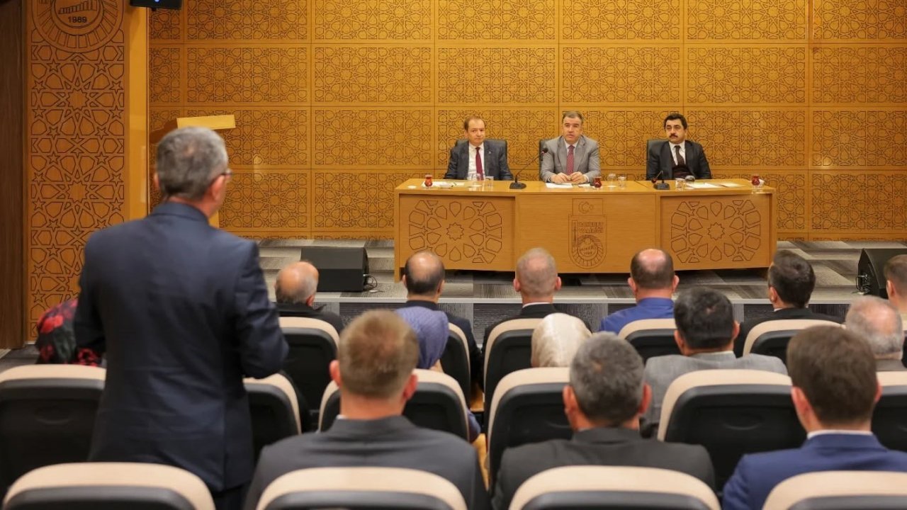 Bayburt’ta kamu hizmetleri ve yatırımlar masaya yatırıldı
