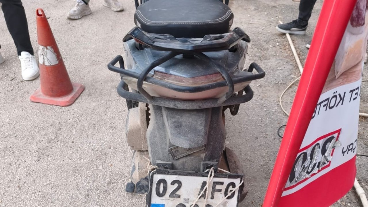 Motosiklet devrildi: 1 yaralı