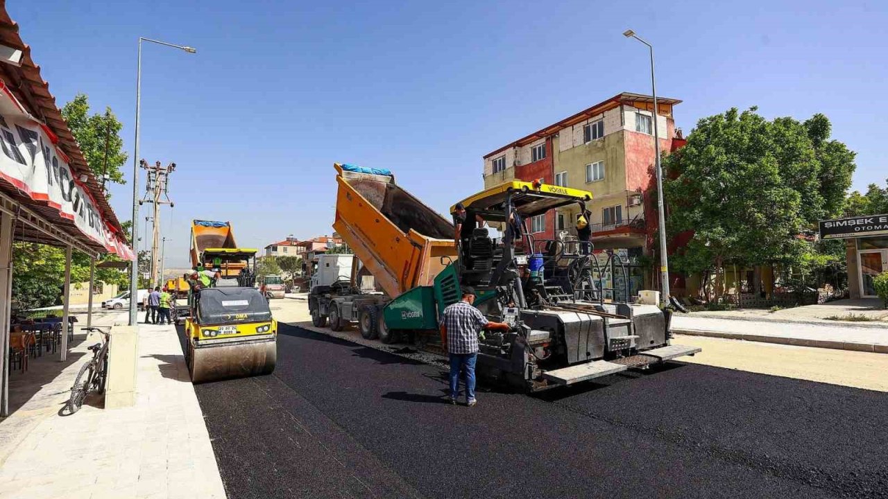 Yerin altındaki Pamukkale Kaklık Mağarasına ulaşım konforlu hale geliyor