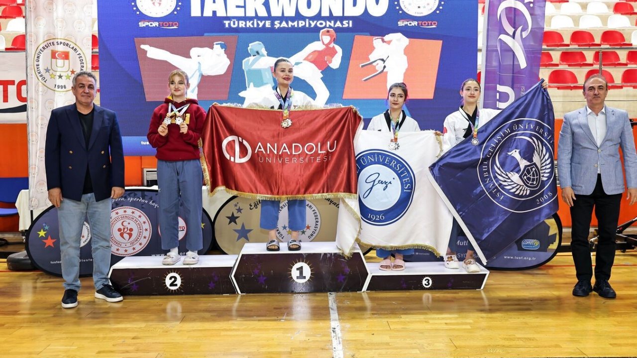 Anadolu Üniversitesi teakwondo branşında Türkiye şampiyonu oldu
