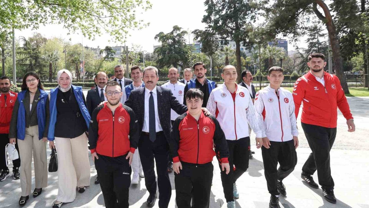 Samsun’da "Bugünün Gençleri, Geleceğin Yöneticileri" etkinliği