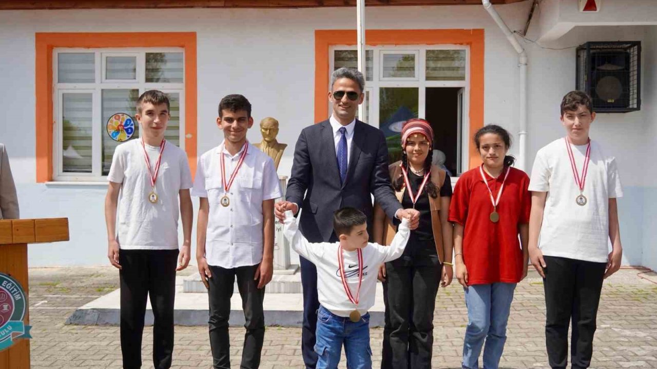 Çaycuma’da Engelliler Haftası Programı Düzenlendi