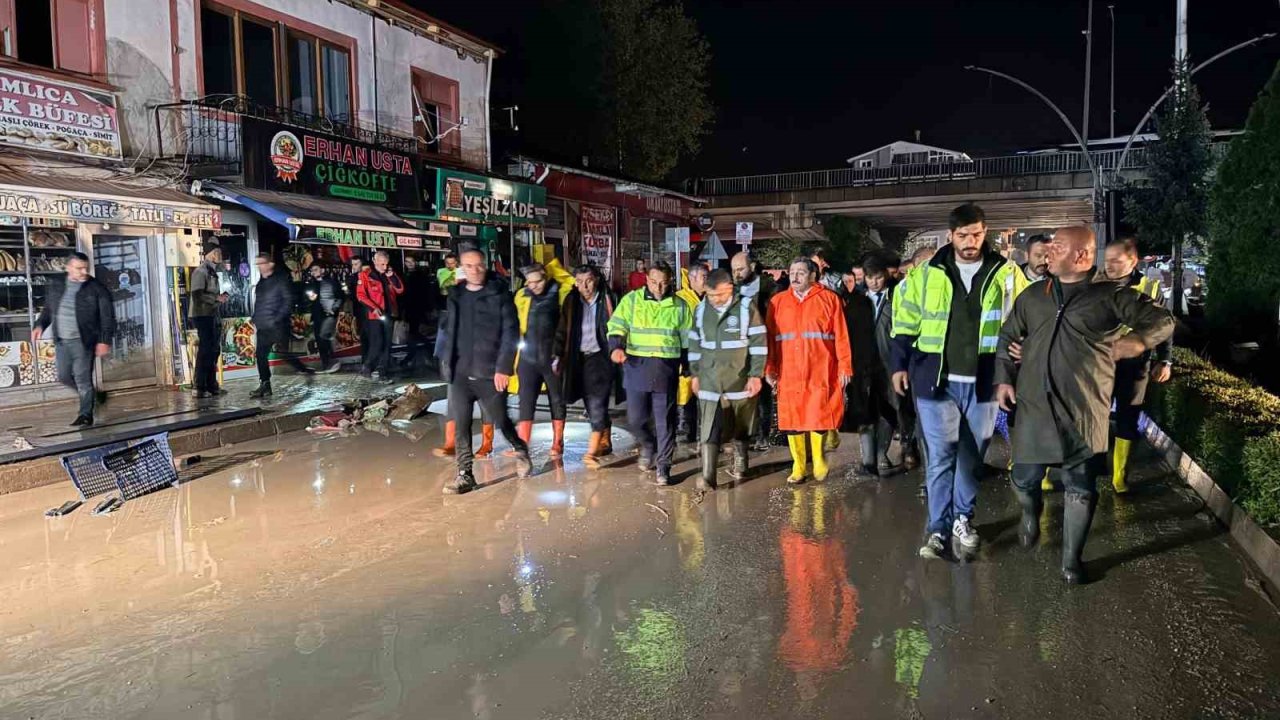 Havza’da eğitime sel arası