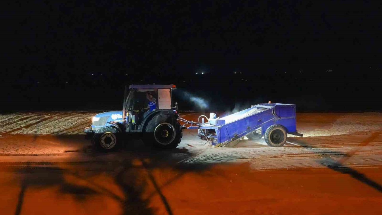 Didim’de sahiller yaz sezonuna hazırlanıyor