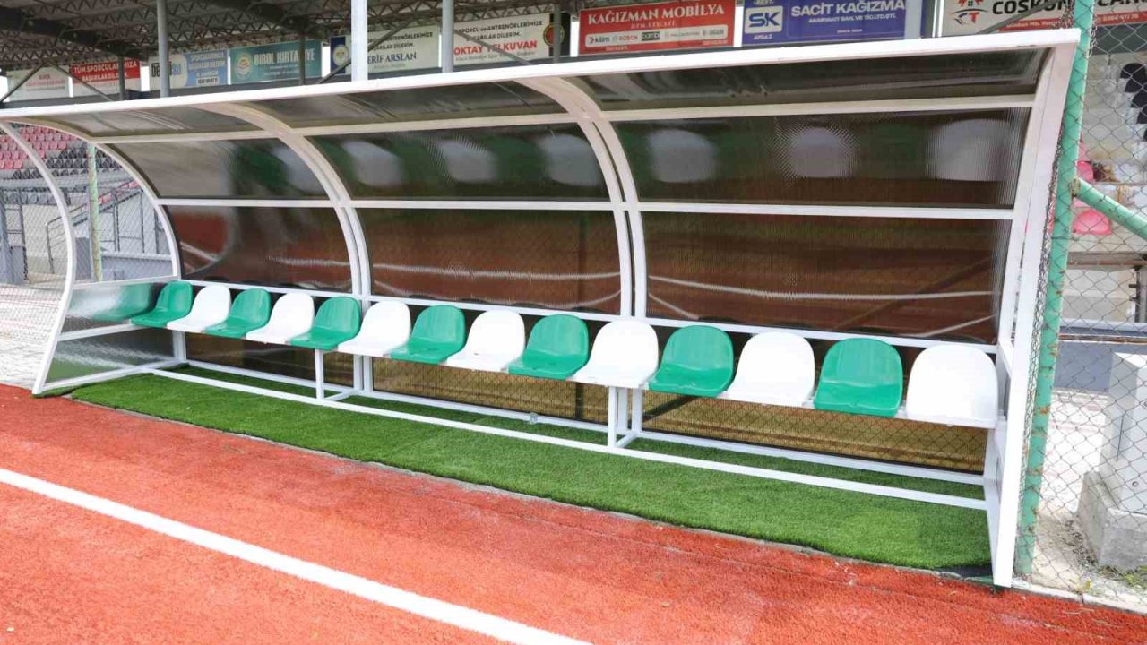 Başkan Arslan:"Sporcularımızın modern bir alanda ter dökecek olması bizler için gurur verici"