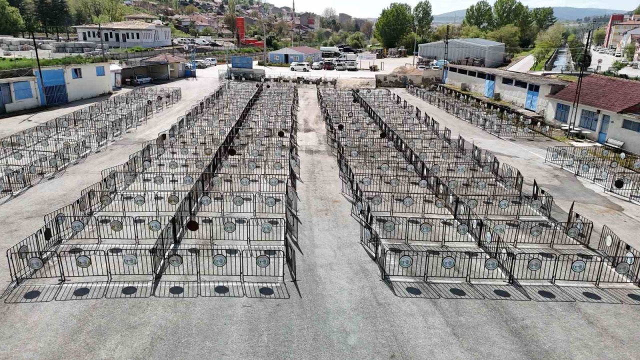 Bozüyük’te kurban satış yerleri hazırlandı