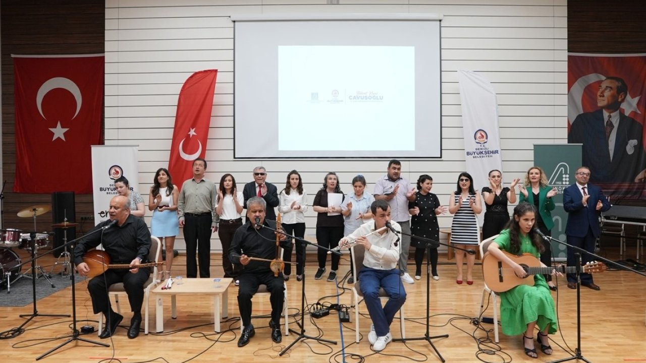 Dizelerden Ezgilere gecesinde engeller sanatla aşıldı