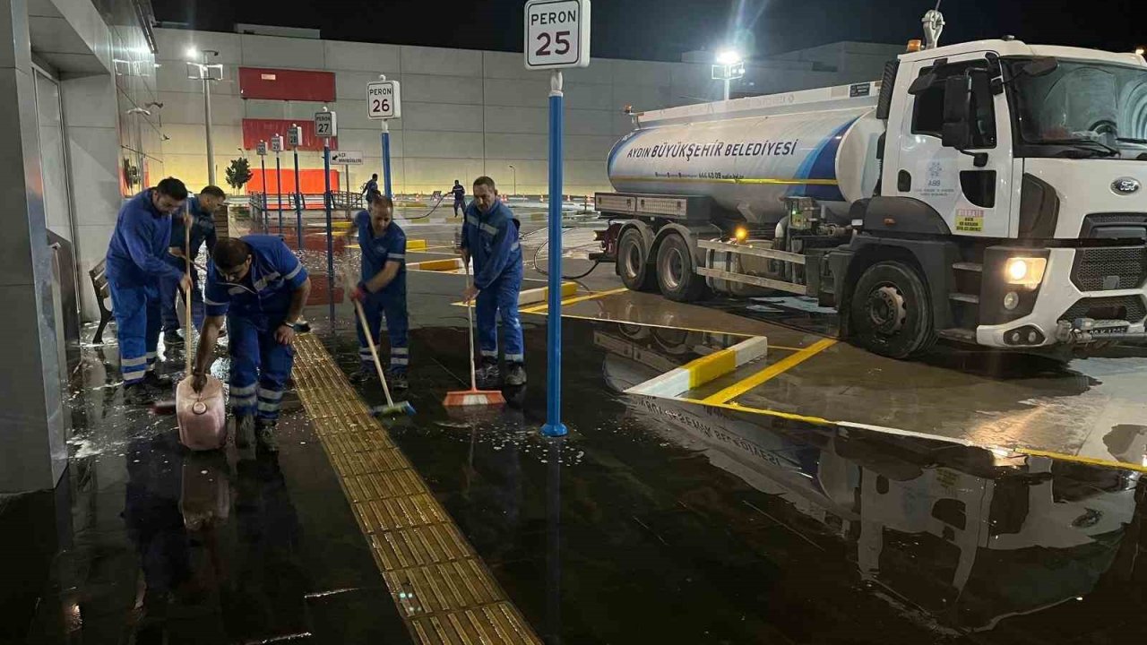 Aydın Büyükşehir’den, otobüs terminallerinde temizlik çalışması