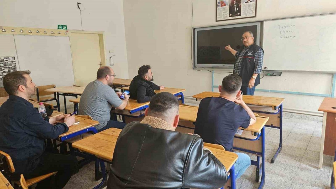 Emet’te "Kurban Kesim Elemanı" kursu