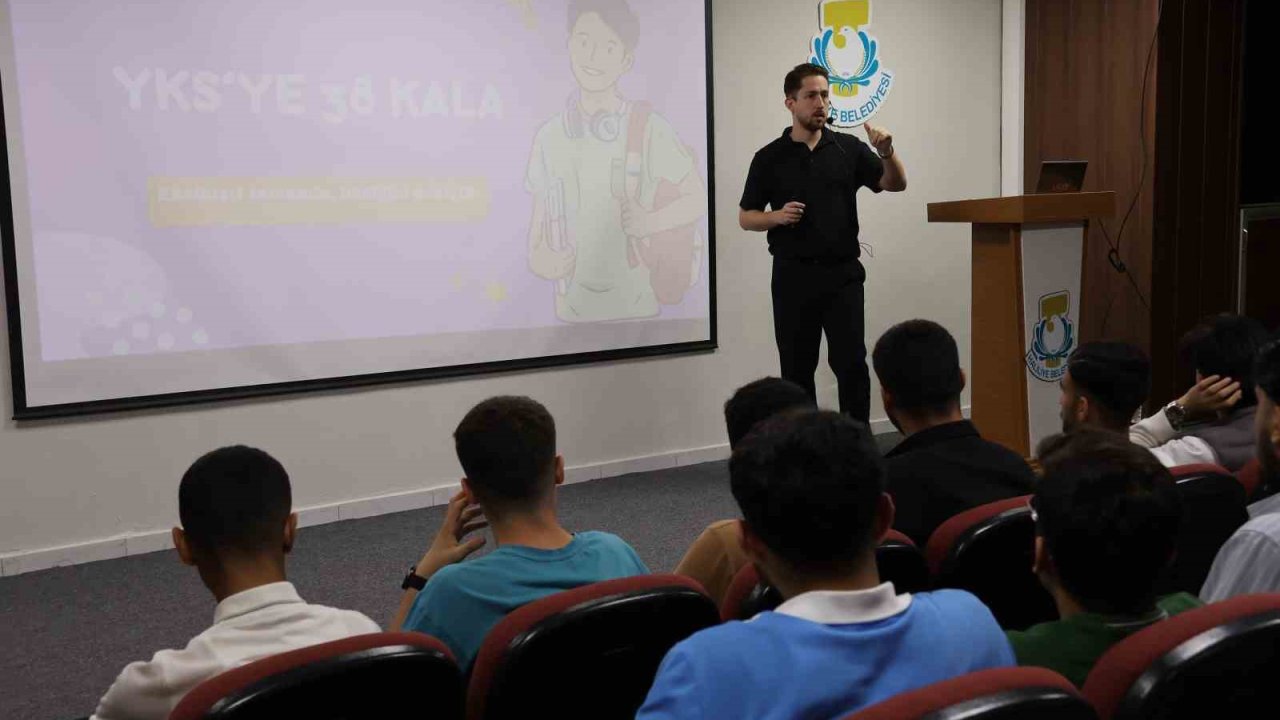 Haliliye’de gençlere rehberlik ve motivasyon desteği
