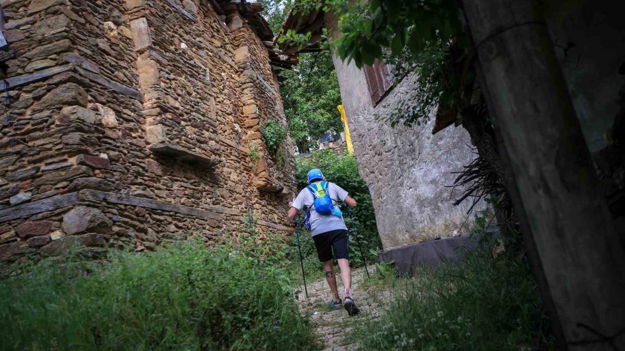 Efeler Yolu Ultra Trail’de 8 ülkeden 264 sporcu mücadele edecek