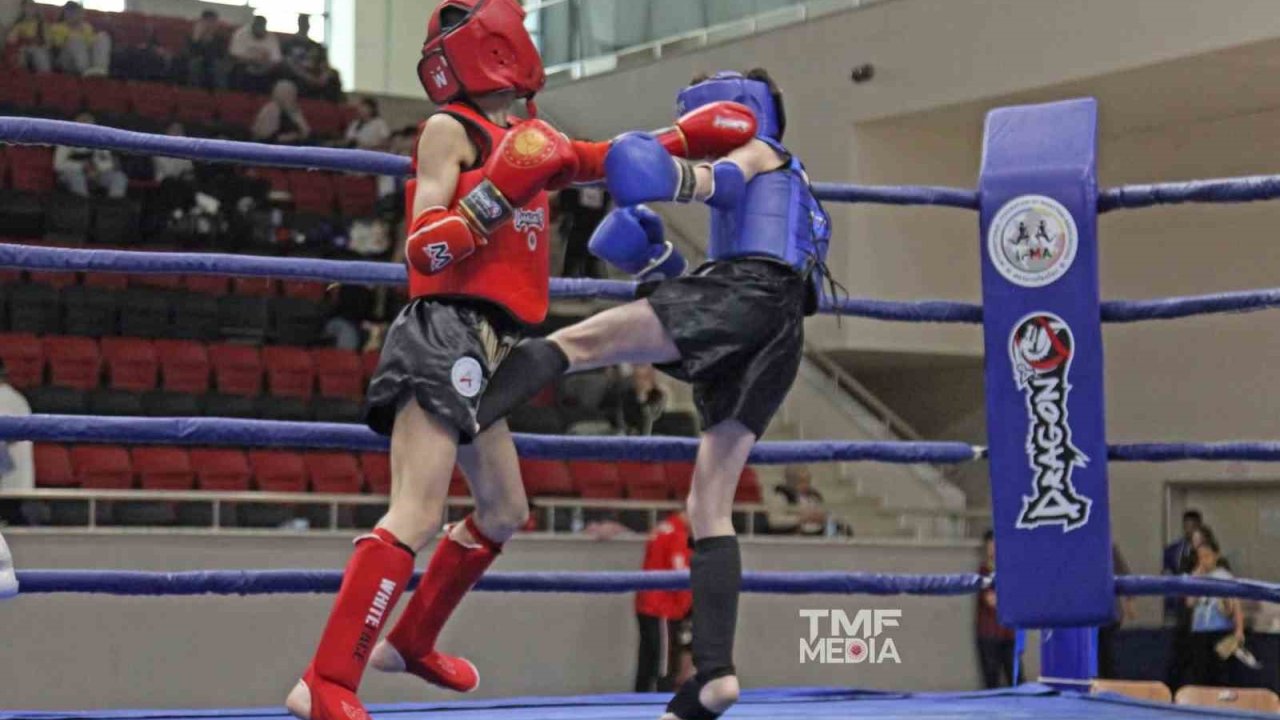 Okul Sporları Muaythai’ye Kayseri damgası