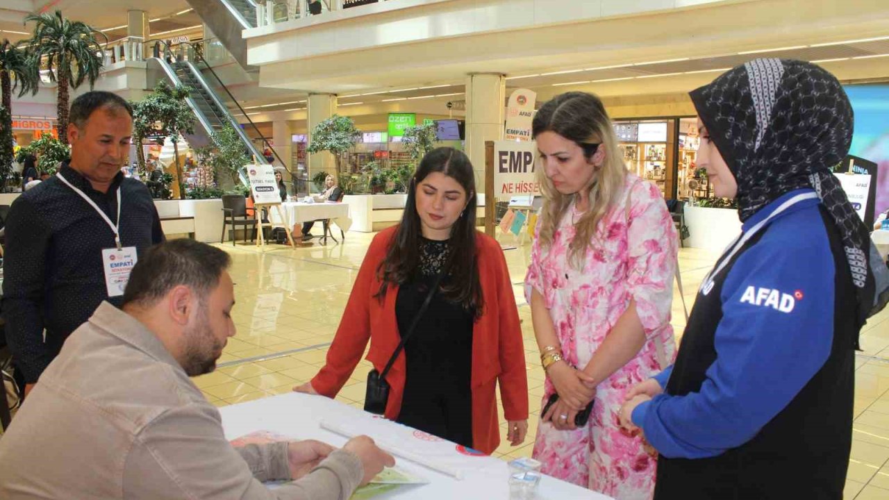 Engellilerin yaşadığı zorlukları anlamak için ’Empati Parkuru’ kuruldu
