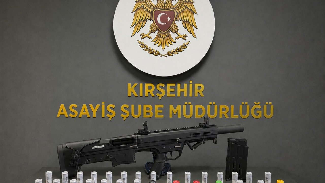 Kırşehir’de 2 ruhsatsız av tüfeği ele geçirildi