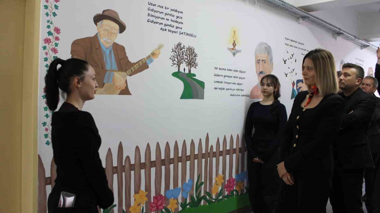 Altıntaş’ta "Edebiyat Sokağı" açılışı yapıldı