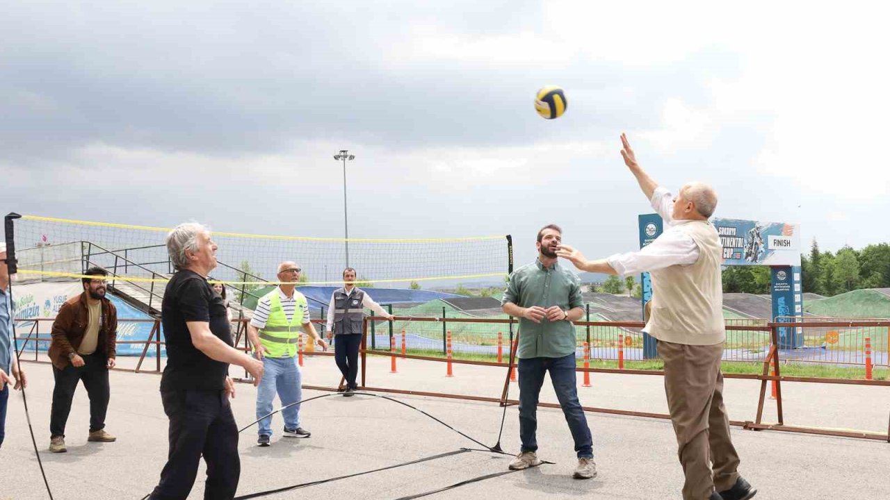 Sakarya’da kuşaklar Bisiklet Vadisi’nde buluştu