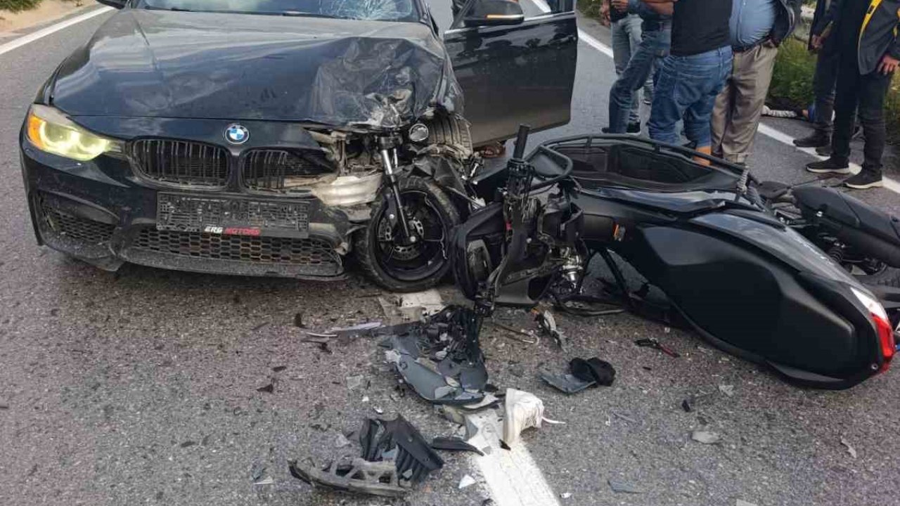 Otomobil ile motosiklet çarpıştı: 2 yaralı