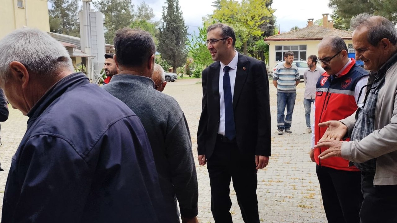 Uşak’ta tarımsal üretim ve kooperatifçilik için İnay köyünde saha incelemesi yapıldı