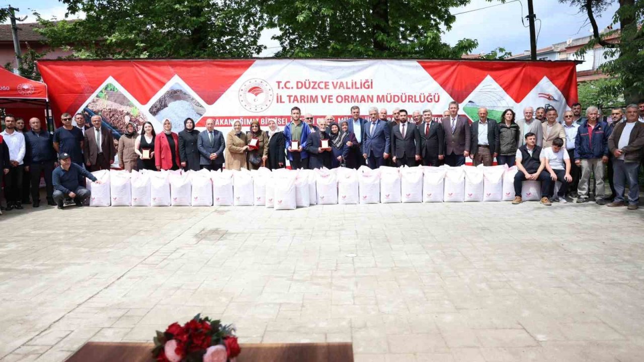 Dünya Çiftçiler Günü’nde  üreticilere tohum desteği
