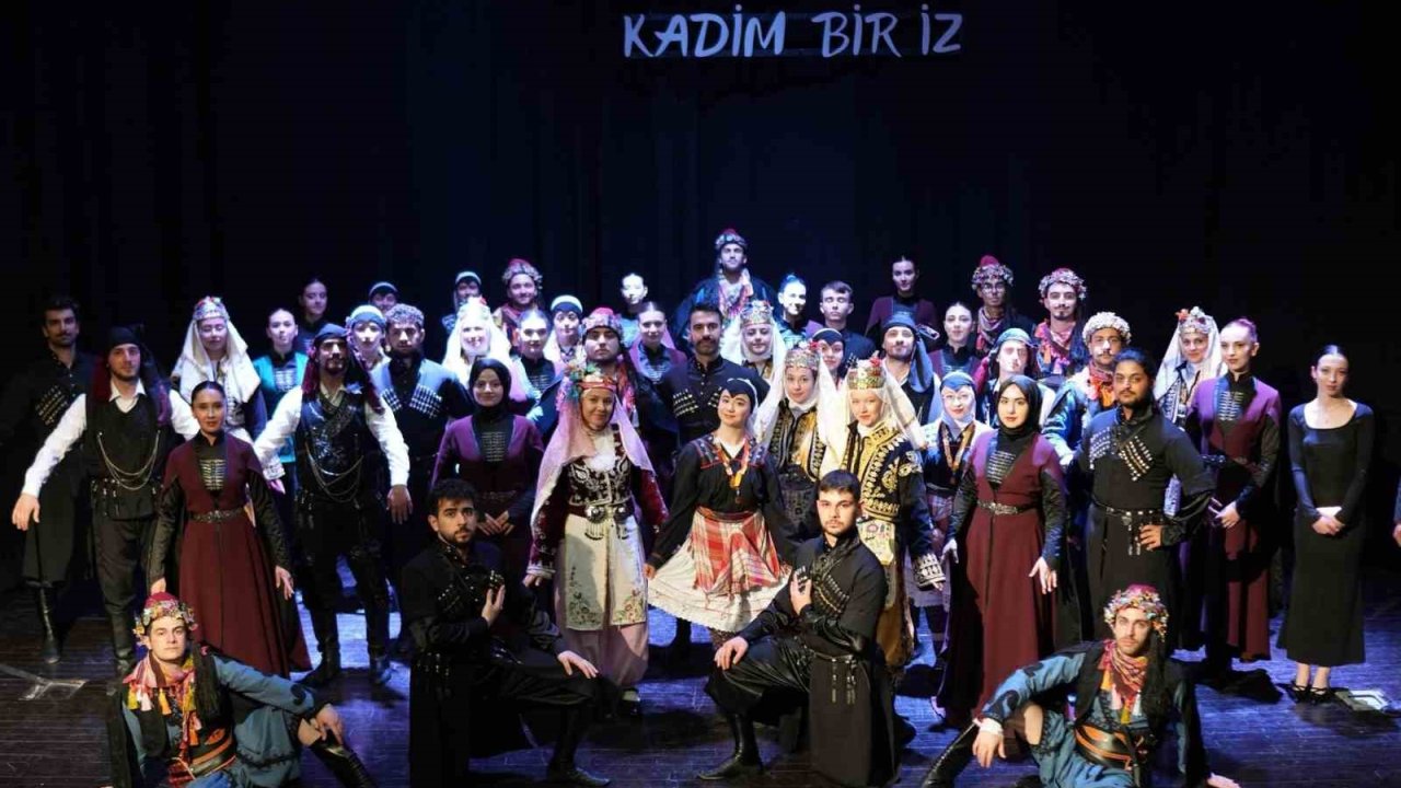 Düzce’de "Mühür: Kadim Bir İz" gösterisi büyük beğeni topladı