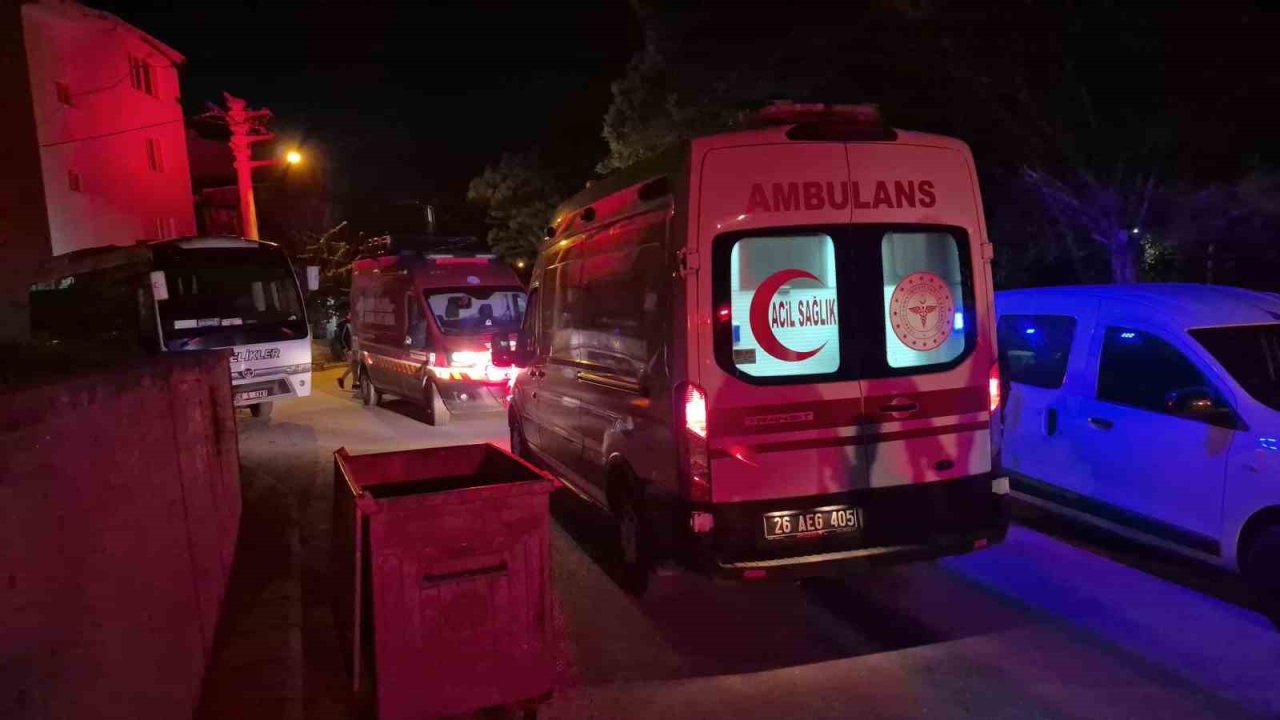"Porsuk Çayı’na birisi atladı" ihbarı ekipleri teyakkuza geçirdi