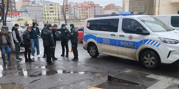 Kars’ta silahlı kavga: 1 yaralı
