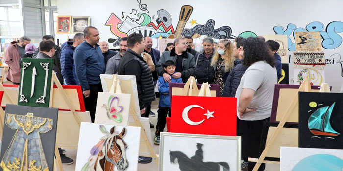 Kars'ta "Gençlik ve Yurt Sergisi" Açıldı