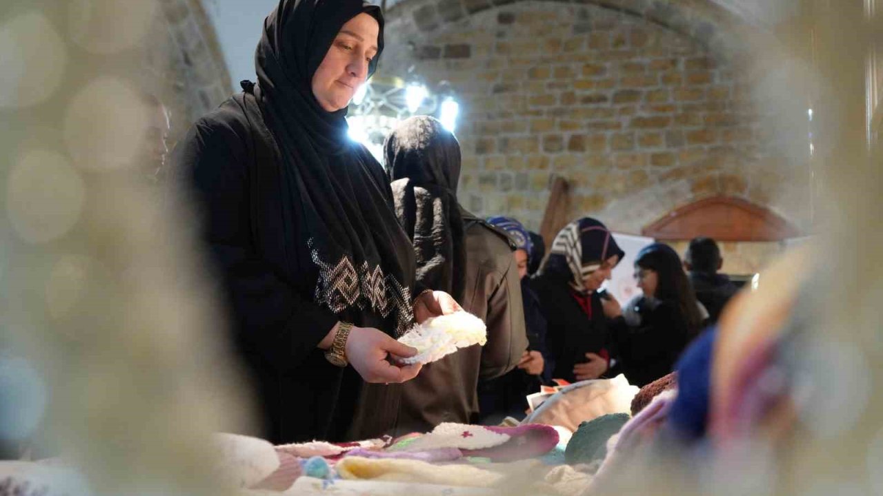 Bayburt’ta gençlerin emeği sanata dönüştü