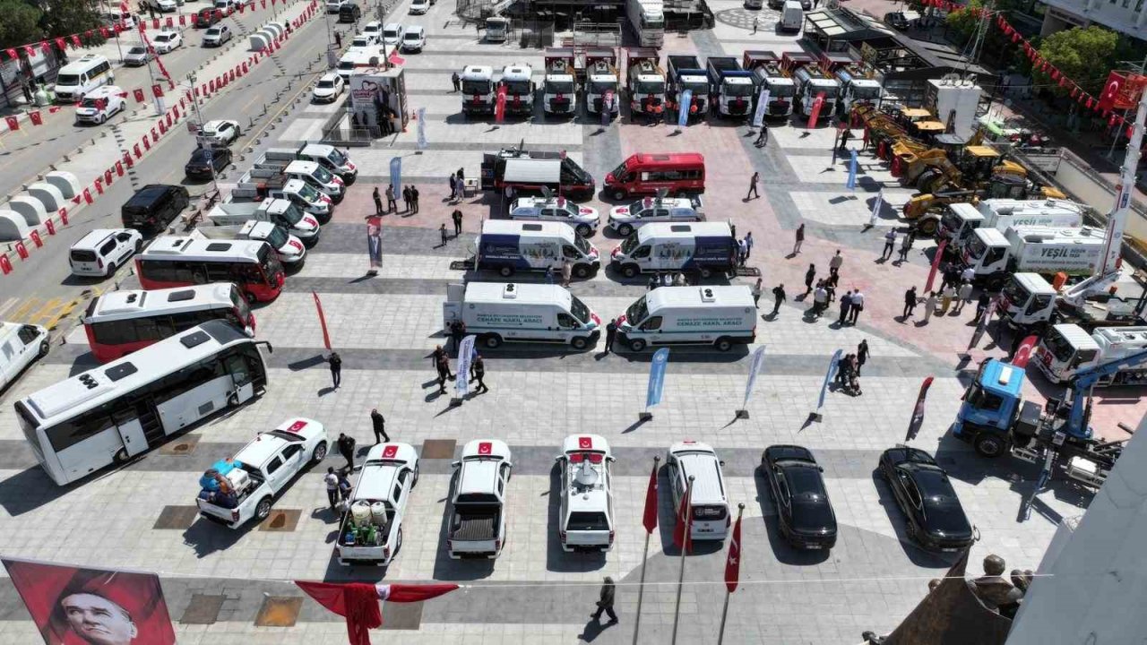 Manisa’ya 376 araçlık dev filo