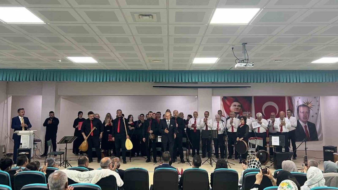 Sarıcakaya’da ilk kez ‘Türk Halk Müziği Konseri’ düzenlendi