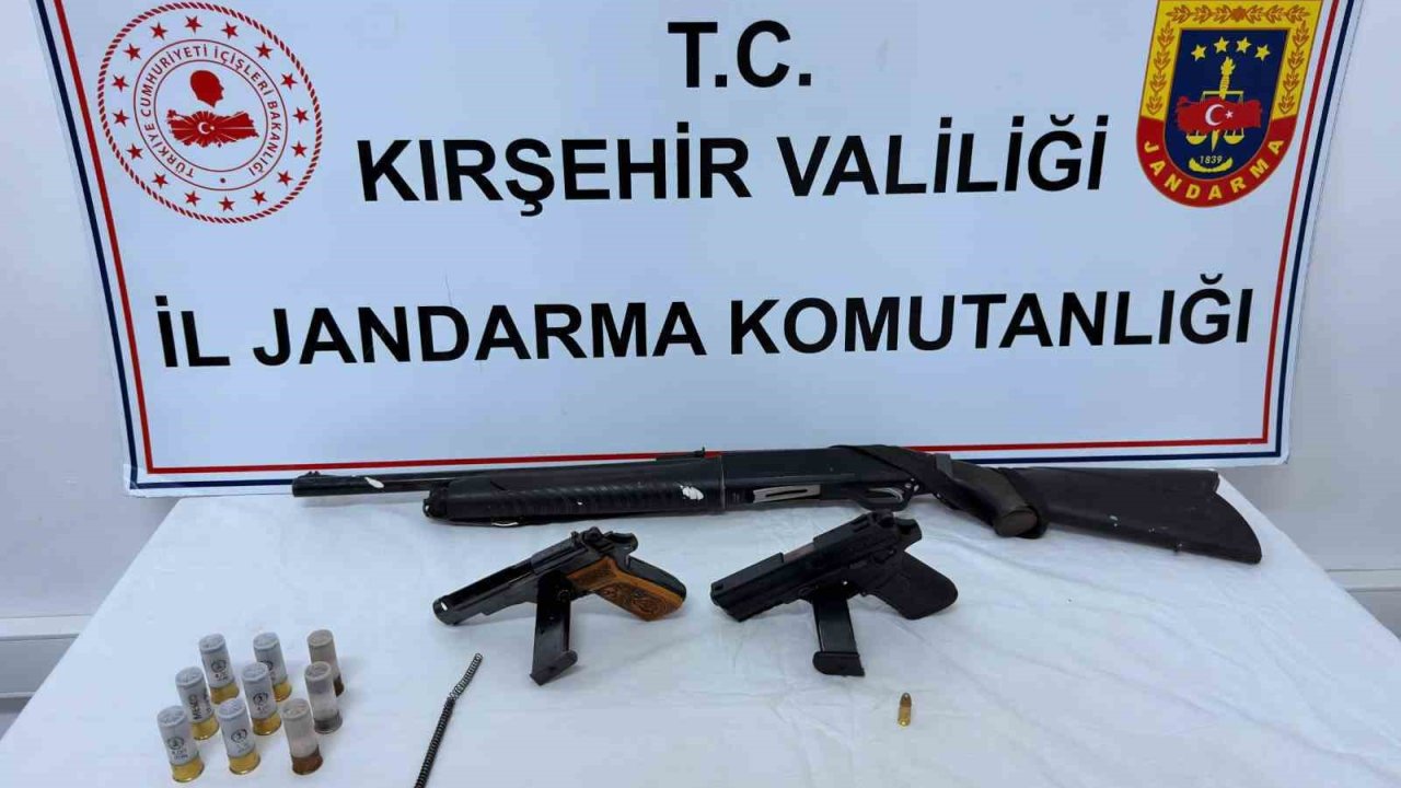 Kırşehir’de ruhsatsız silah operasyonu