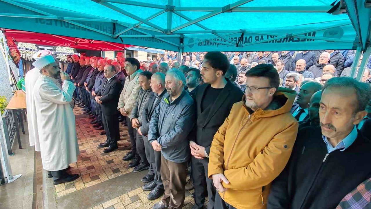 Ömer Yıldız’dan eşine son görev