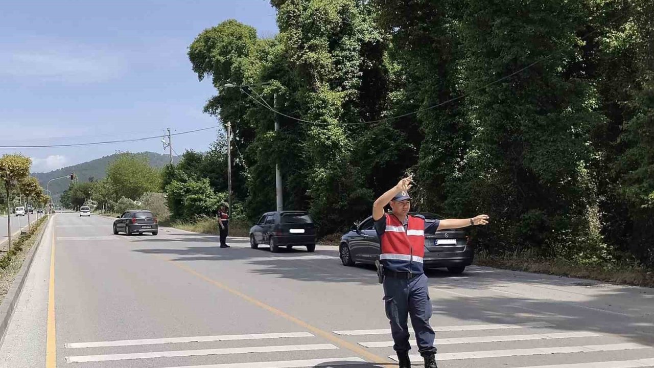 Jandarma bir hafta 36 bin 813 kişiyi sorguladı