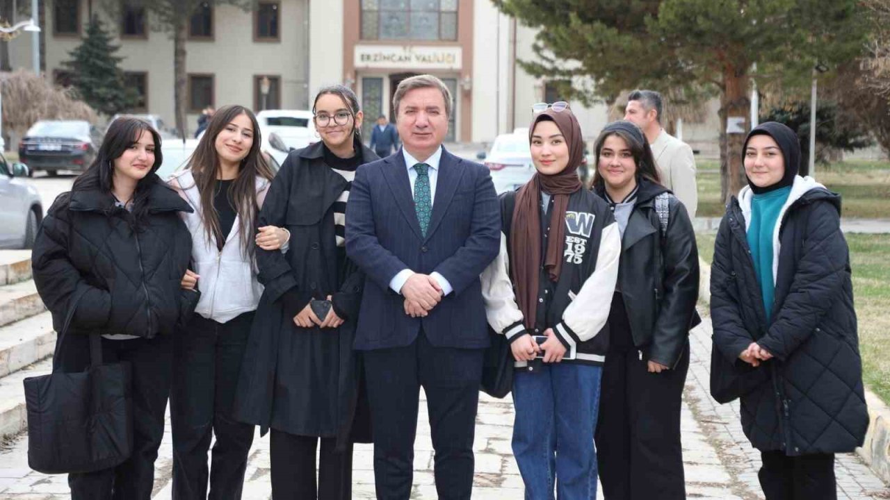 Vali Aydoğdu’dan gençlere umut dolu mesaj