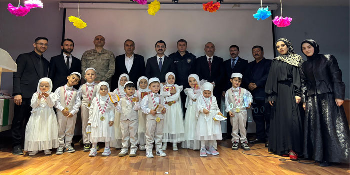 Susuz’da 4-6 Yaş Kur'an Kursu Mezuniyet Programı Düzenlendi