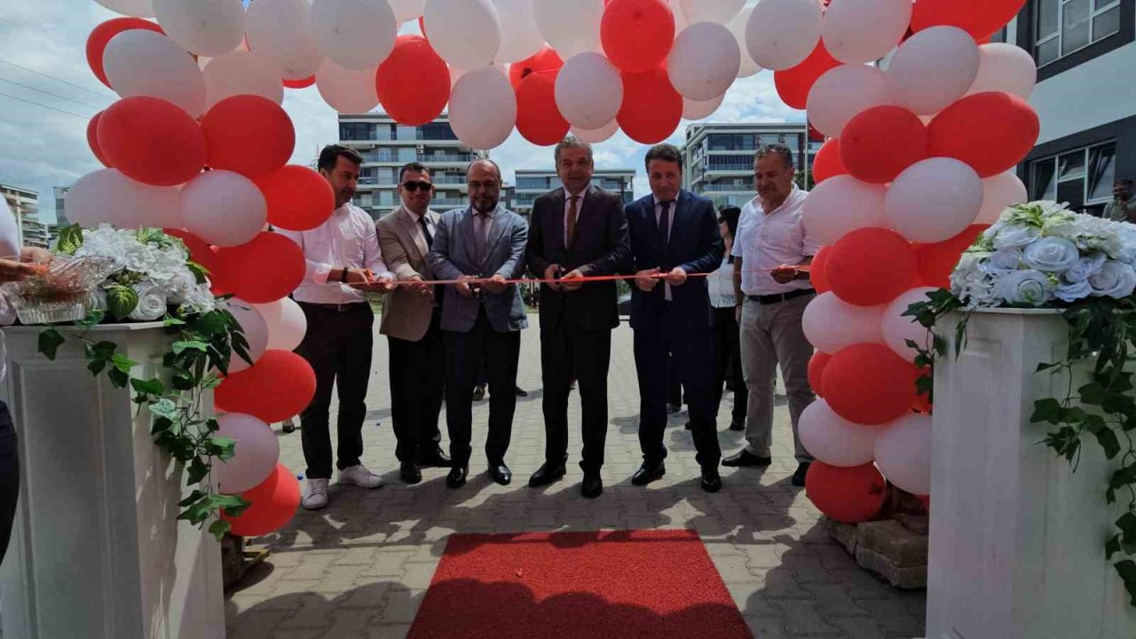 Kız mesleklilerin projeleri görücüye çıktı