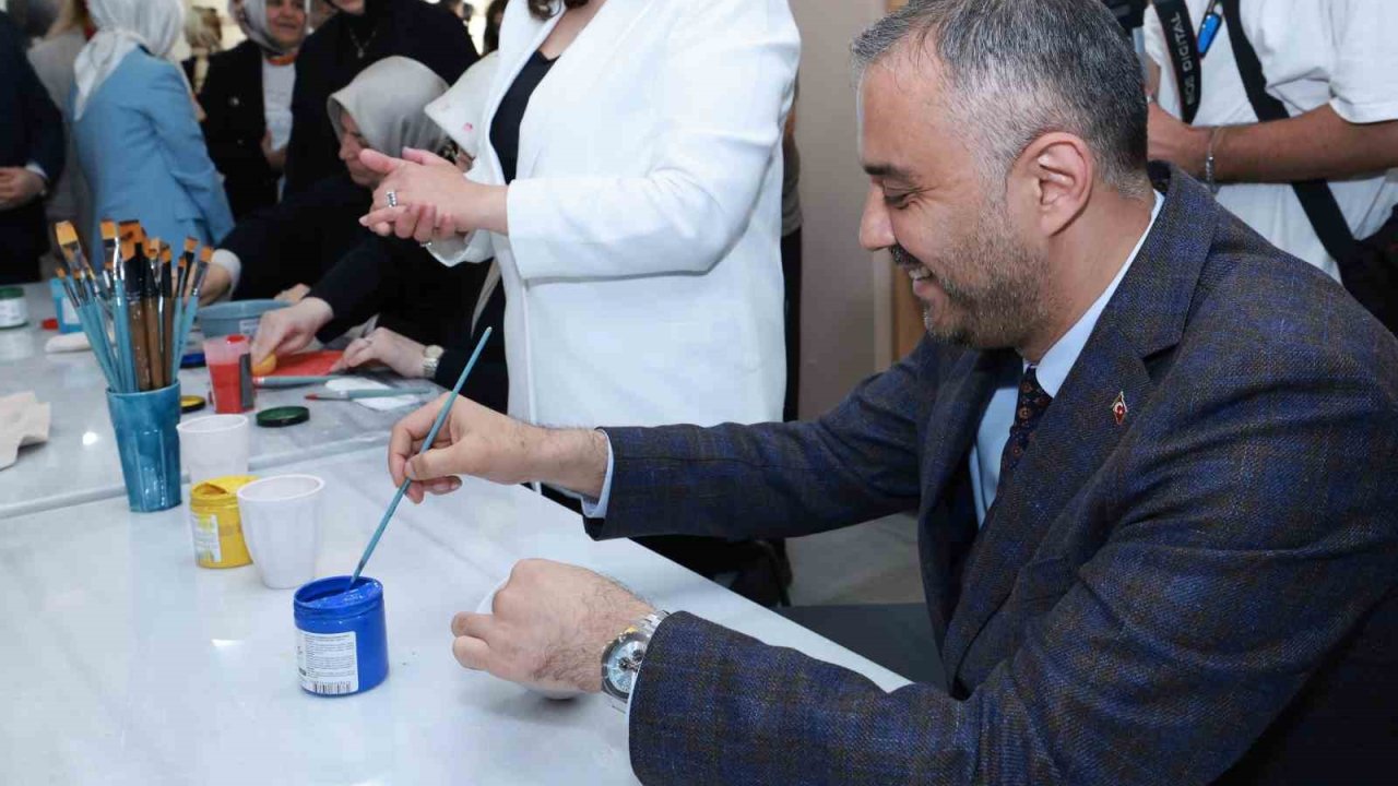Kadın Emeği Seramik Atölyesi’nin eserleri görücüye çıktı