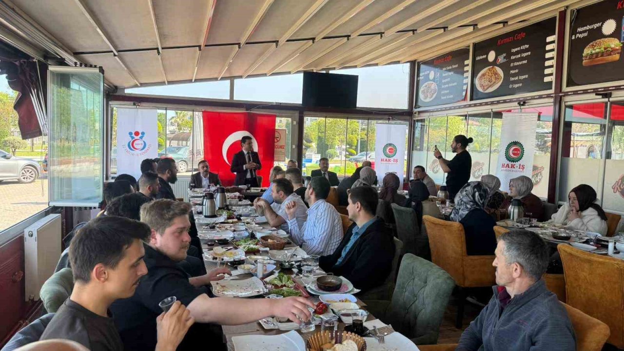 19 Mayıs Coşkusu Emek ve Dayanışma Kahvaltısında Buluştu