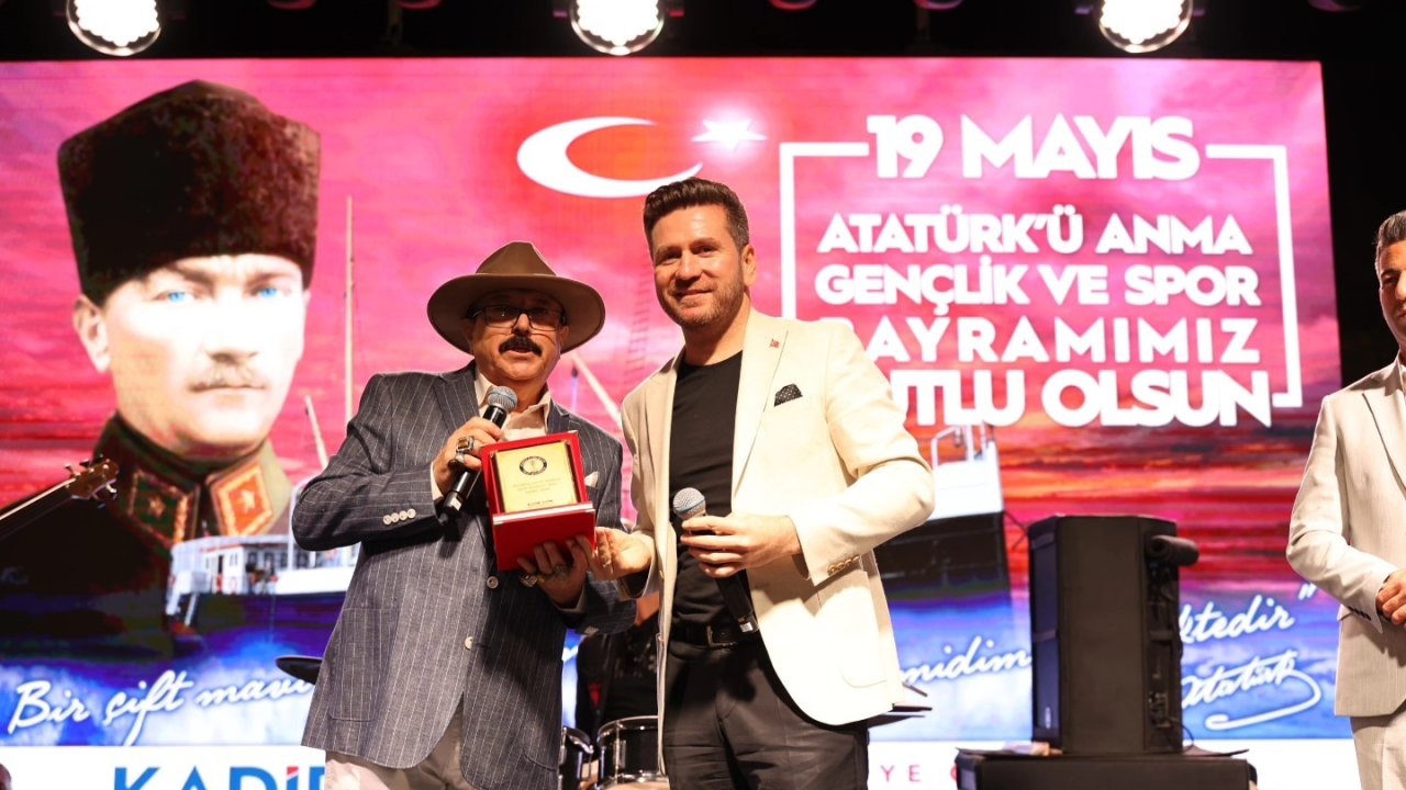 Tavas’ta 19 Mayıs coşkusu gençlik konseriyle taçlandı