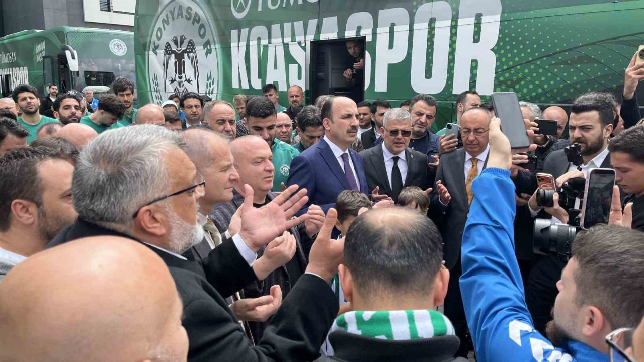 Konyaspor, kupa finali için Antalya’ya uğurlandı