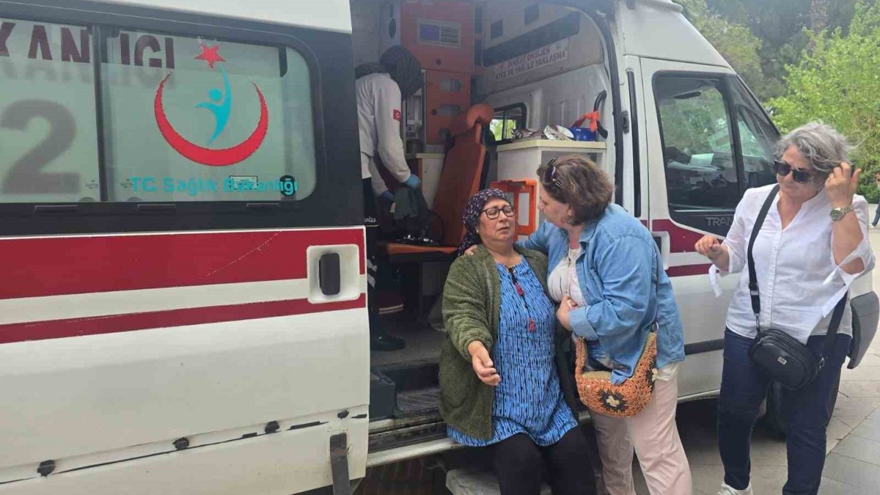 Hastaneden dönüşü kaza; 3 yaralı
