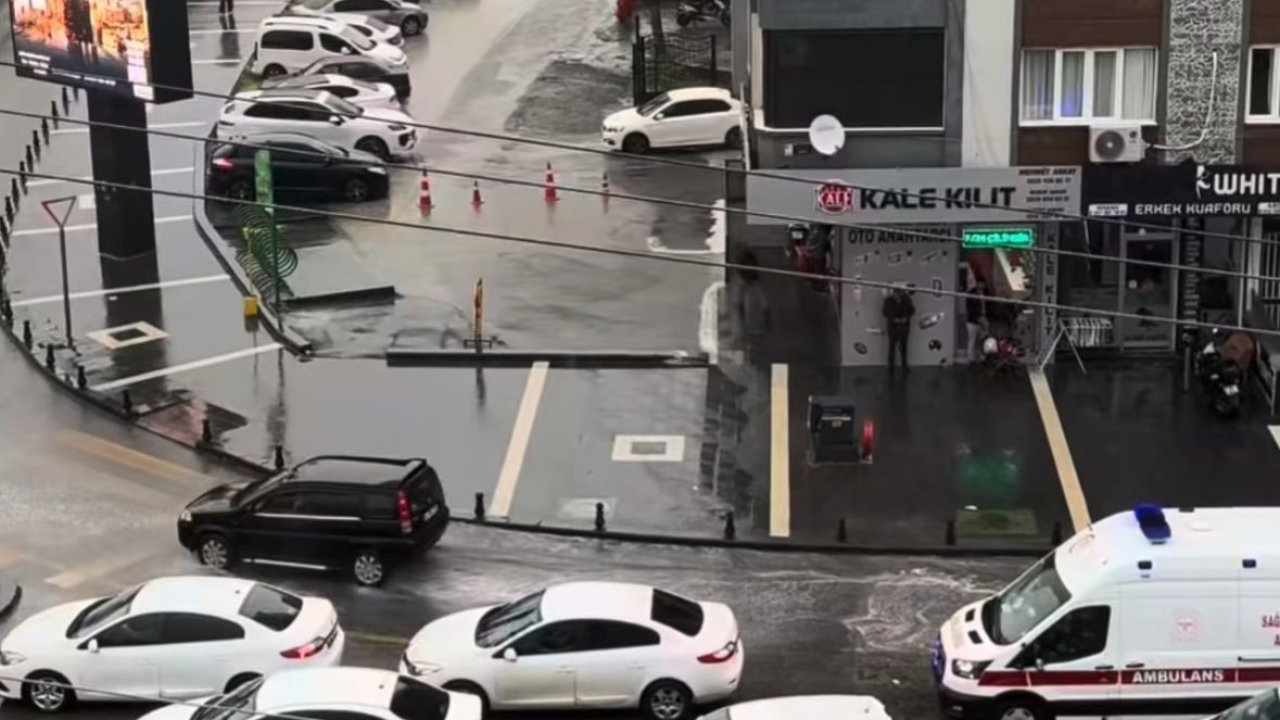 Gaziantep’te kitlenen trafiği otobüs şoförü açtı