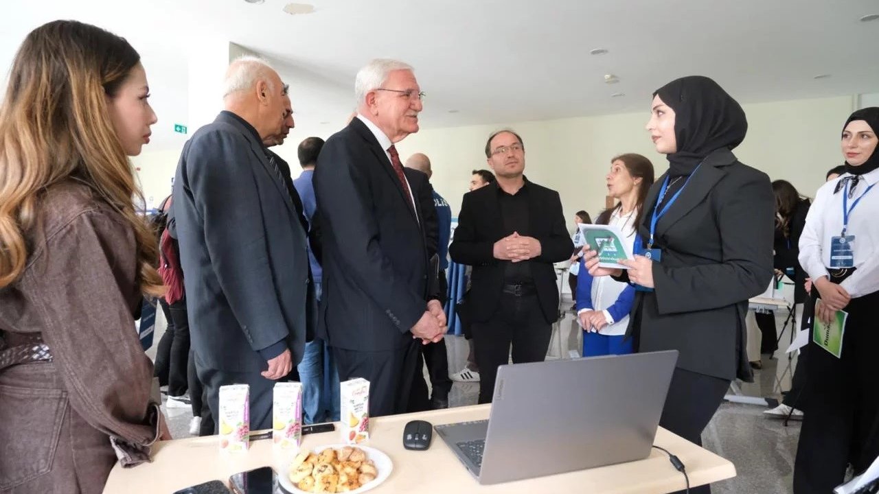 Sağlık Yönetimi öğrencileri projelerini tanıttı