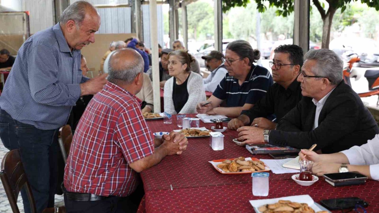 Başkan Tetik, Şirinevler’de vatandaşları dinledi